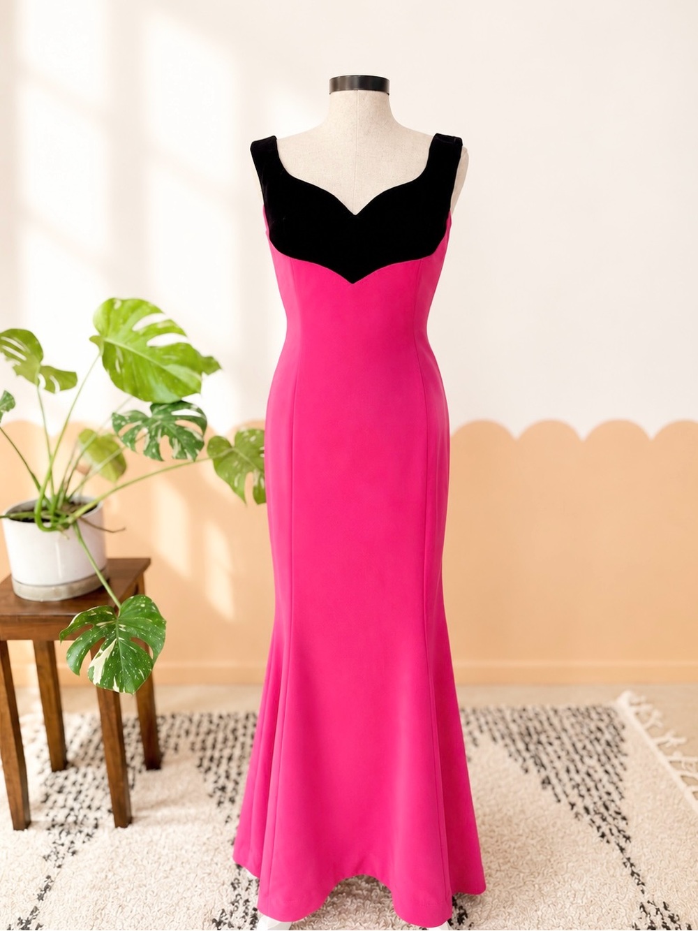Vintage Victor Costa Elegant Pink Evening Gown